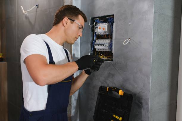 Best Affordable Emergency Electrician  in Shinnecock Hills, NY